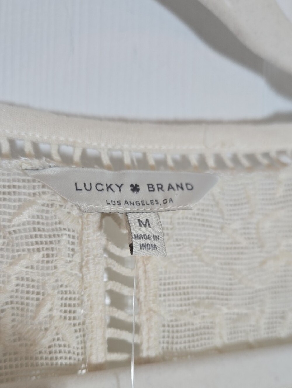 Lucky Brand New Cream Lace Yoke Long-Sleeve Top Size Medium - Picture 2 of 9